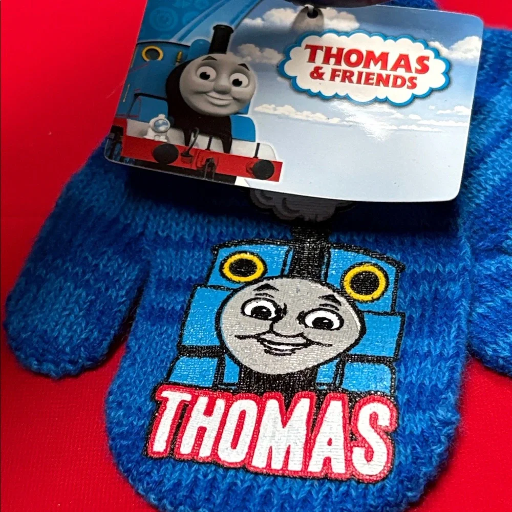 Thomas Train acrylic mittens. NWT!